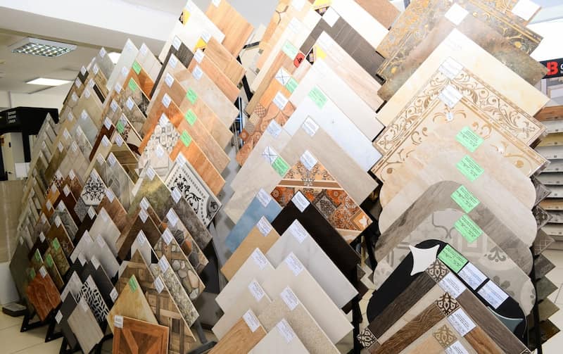 کاشی و سرامیک شیرکوه یزد؛ ضد خش 2 کاربرد دیوار کف پوش