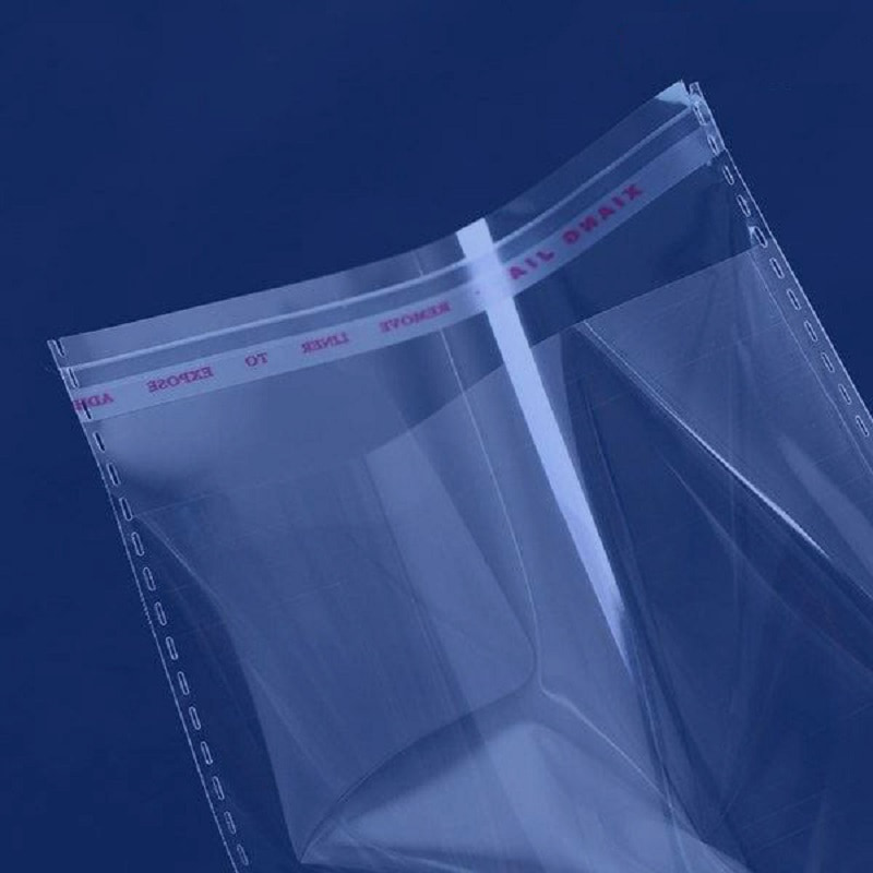 نایلون بسته بندی چسب دار؛ شفاف پشت صدفی ابعاد (38*25) سانتیمتر