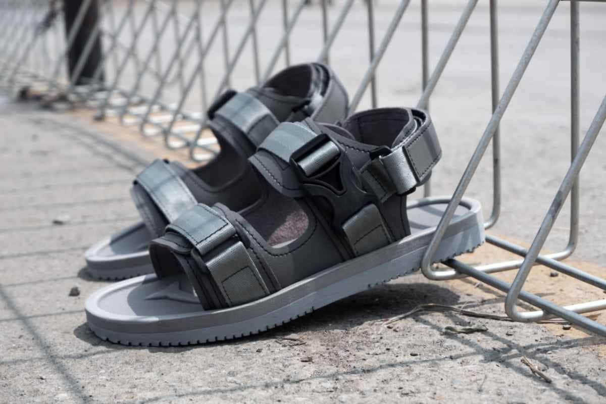 صندل طبی مردانه پاما (دمپایی) چرم طبیعی انعطاف پذیر مشکی قهوه ای pama