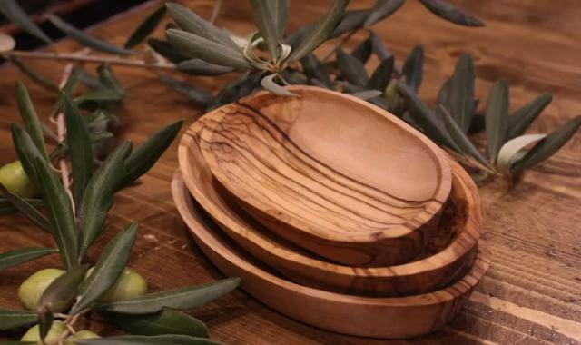 ظروف چوبی طبیعی؛ صاف صیقلی کنده کاری رنگ قهوه ای دست ساز wooden