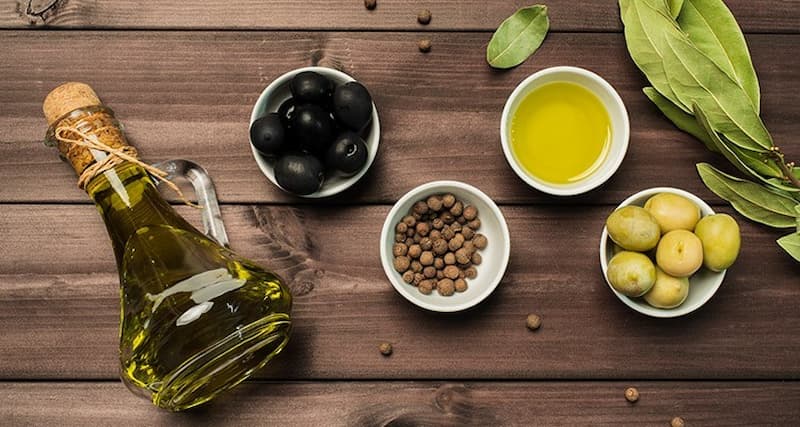 روغن زیتون یک کیلویی؛ بکر بدون بو 119 کالری پتاسیم Calcium