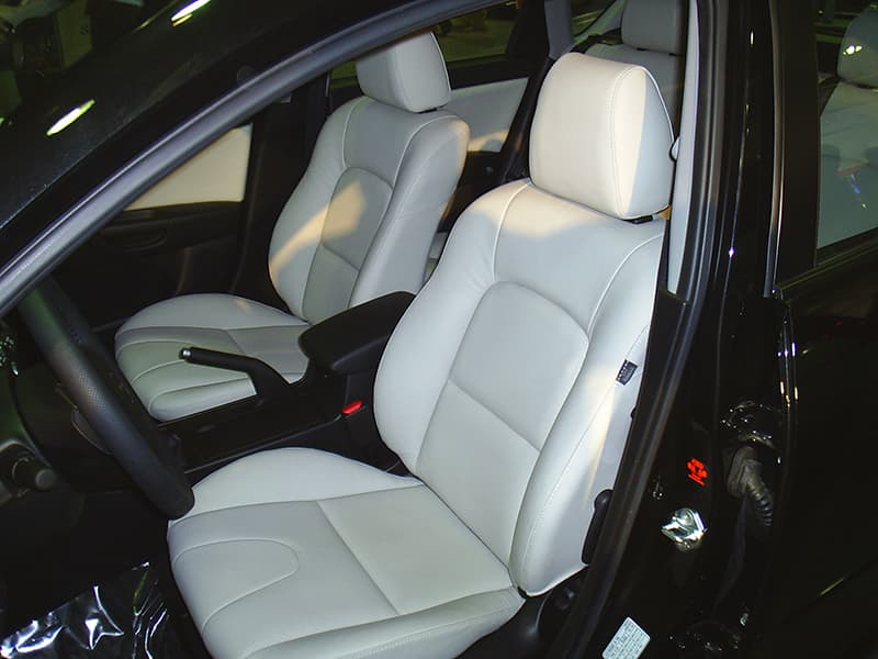 فوم صندلی جلو 405؛ ضدآب سبک عایق رطوبت 2 نوع سرد گرم