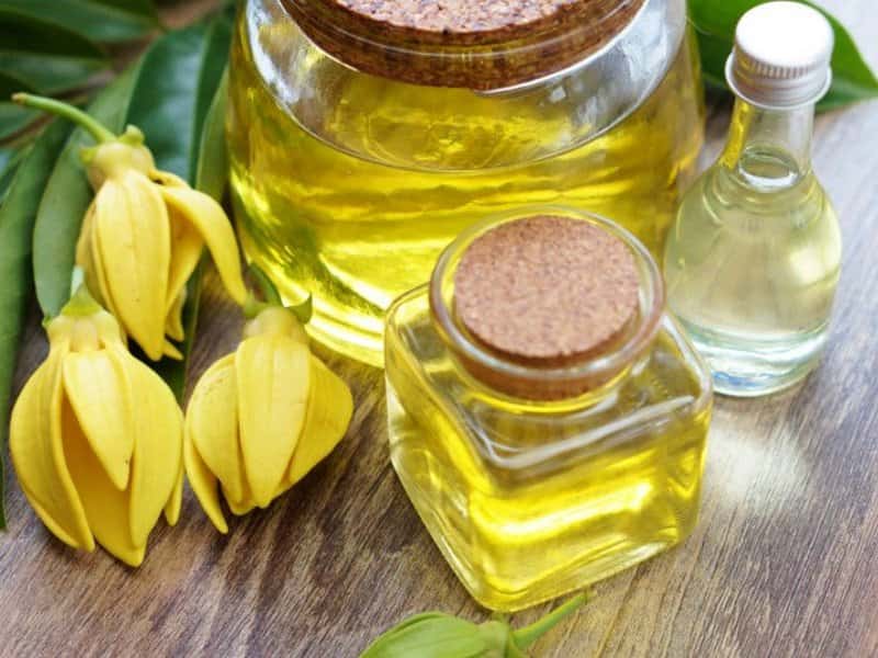 روغن گیاهی لیفت صورت؛ جامد مایع حاوی کلاژن ویتامین A E