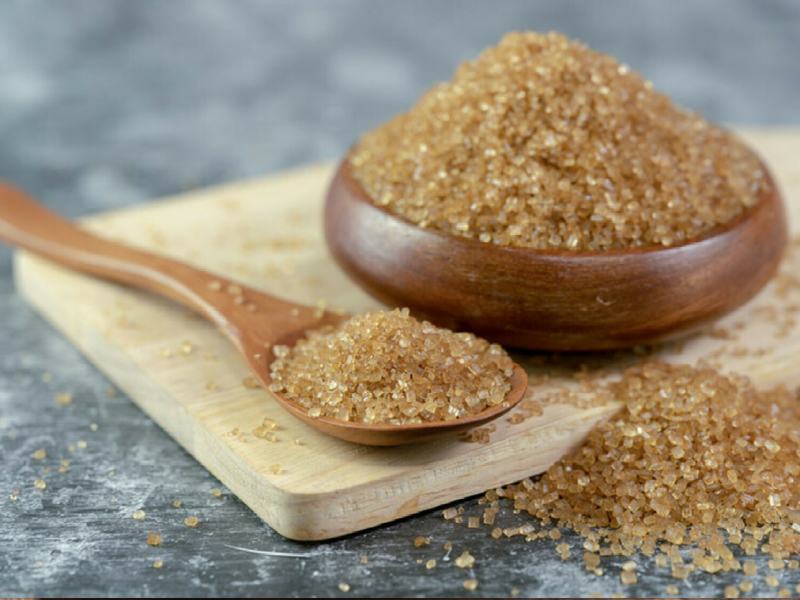 شکر قهوه ای خارجی؛ روشن تیره درمان درد قاعدگی حاوی 15 calories