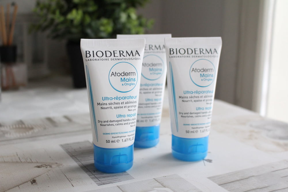 پاک کننده صورت بایودرما؛ ژل کرم فوم ضد حساسیت حجم 250 میلی لیتر