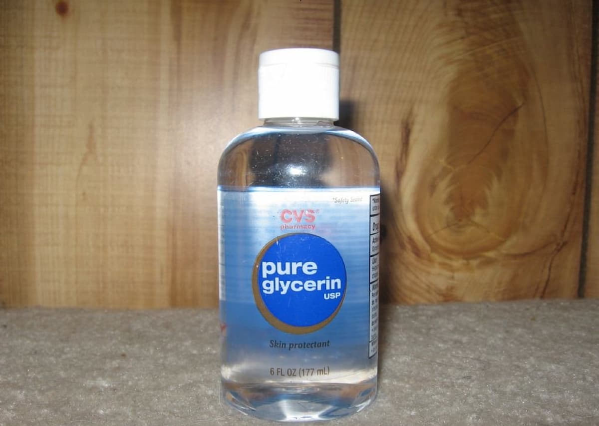 گلیسیرین یده 2 درصد؛ رنگ شفاف ضد حساسیت (شیمیایی گیاهی)