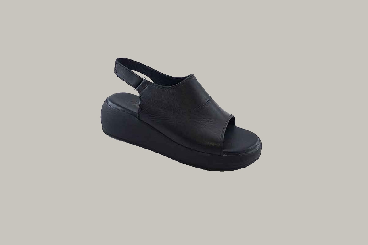 صندل طبی زنانه میشل؛ چرم طبیعی (سفید مشکی قرمز)