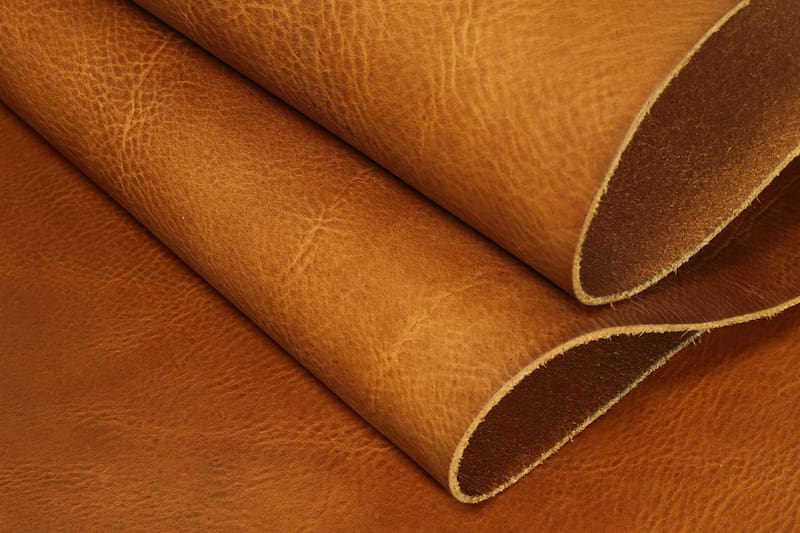 چرم با کیفیت؛ دوام بالا مناسب کیف کفش قابل شستشو leather