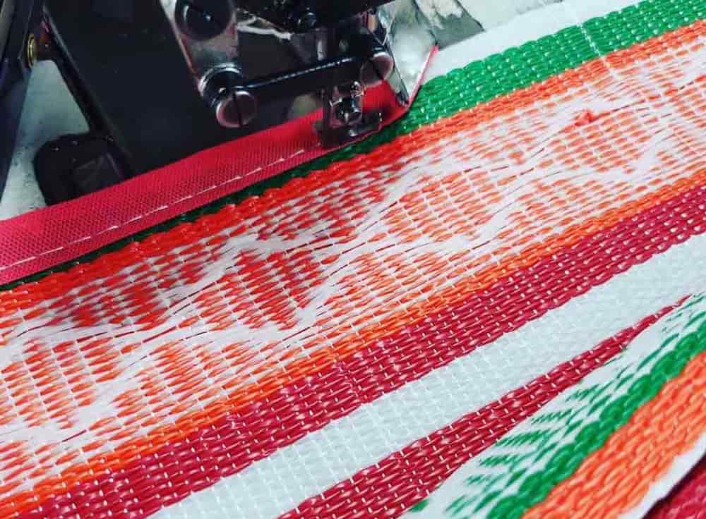 زیر انداز سفری حصیری (زیلو) بادوام سبک ضد آب تولید Iran