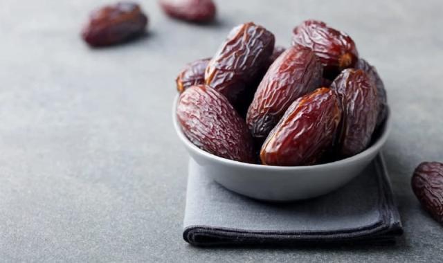 خرما برای خواب (رطب) کبکاب شهابی شاهانی پیارم حاوی Antioxidants