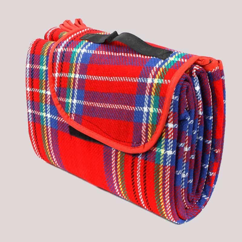 زیلو مسافرتی (زیرانداز) جنس پلاستیک بادوام سبک تولید iran