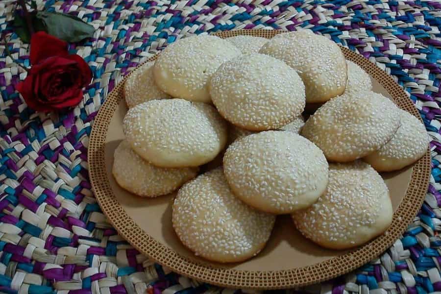 کلوچه ساده با ماست؛ سنتی 2000 گرمی حاوی گلوکز منیزیم