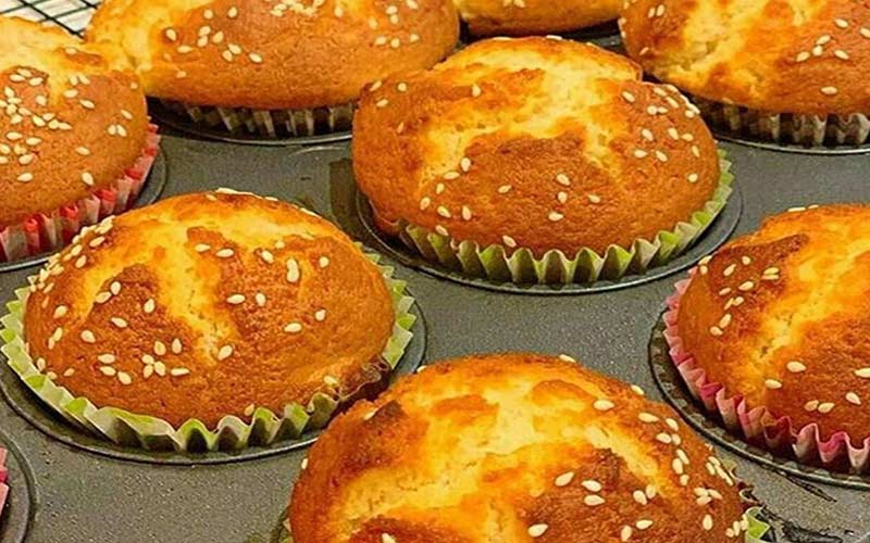 کیک طرح سنتی؛ نرم اسفنجی 2 نوع خامه ای شکلاتی