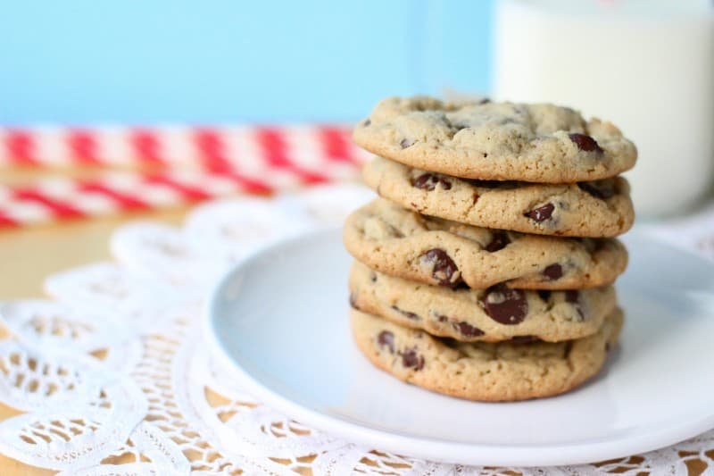 کلوچه نادی لاهیجان؛ شیرین نرم ترد 3 نوع (نارگیلی گردویی کشمشی)