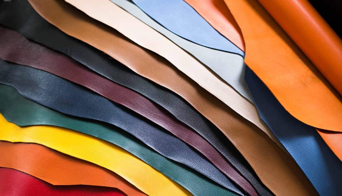 چرم اصل بوفالو؛ کیف کمربند کفش ساده طرحدار Black