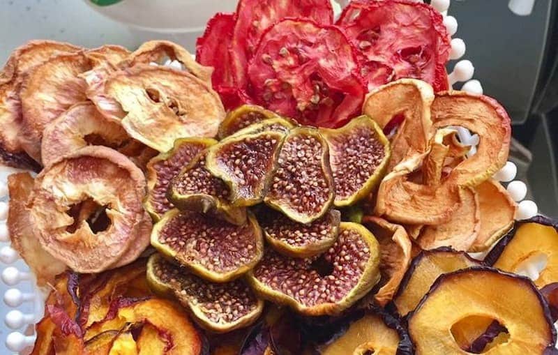 میوه خشک اصفهان؛ سنتی صنعتی 4 نوع هلو زردآلو کیوی سیب