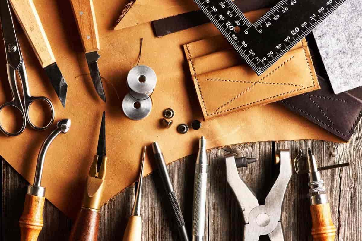 چرم ایران اصفهان؛ پوست ماری ساده طبیعی 2 نوع گاوی گاومیش