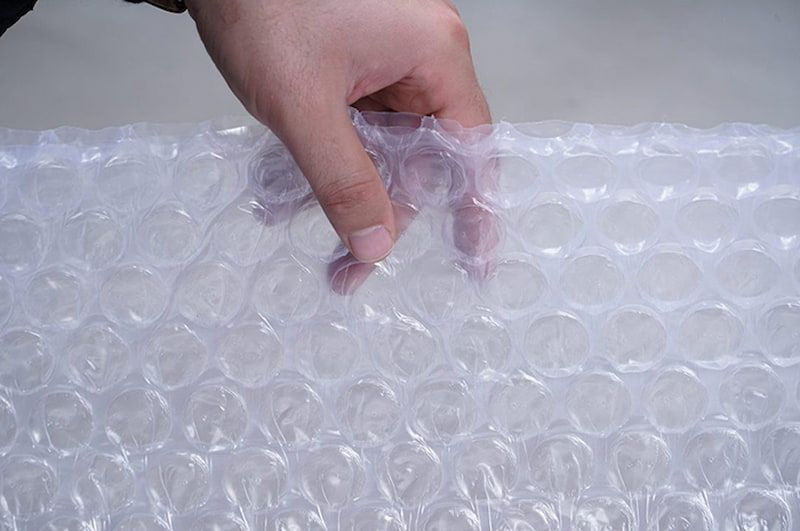 نایلون حبابدار تهران؛ شفاف محکم با دوام 2 سایز کوچک بزرگ