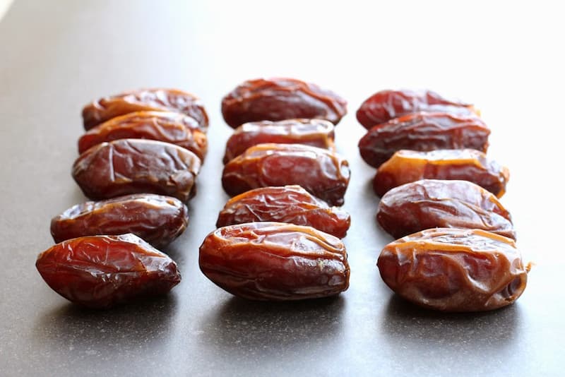 خرما ربی صادراتی؛ تقویت سیستم ایمنی حاوی کلسیم آهن Vitamin