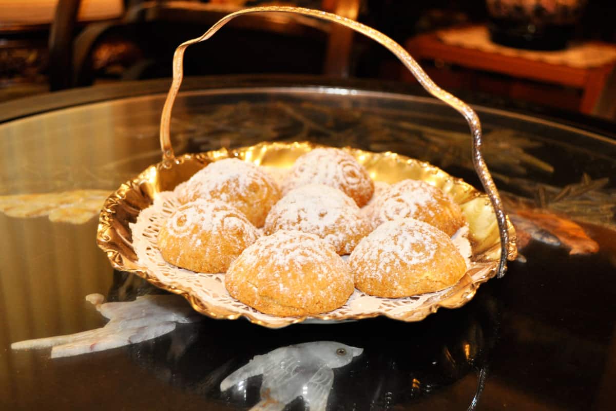 کلوچه خرمایی شیراز؛ درمانی دارویی سیستم گوارش (C K B)