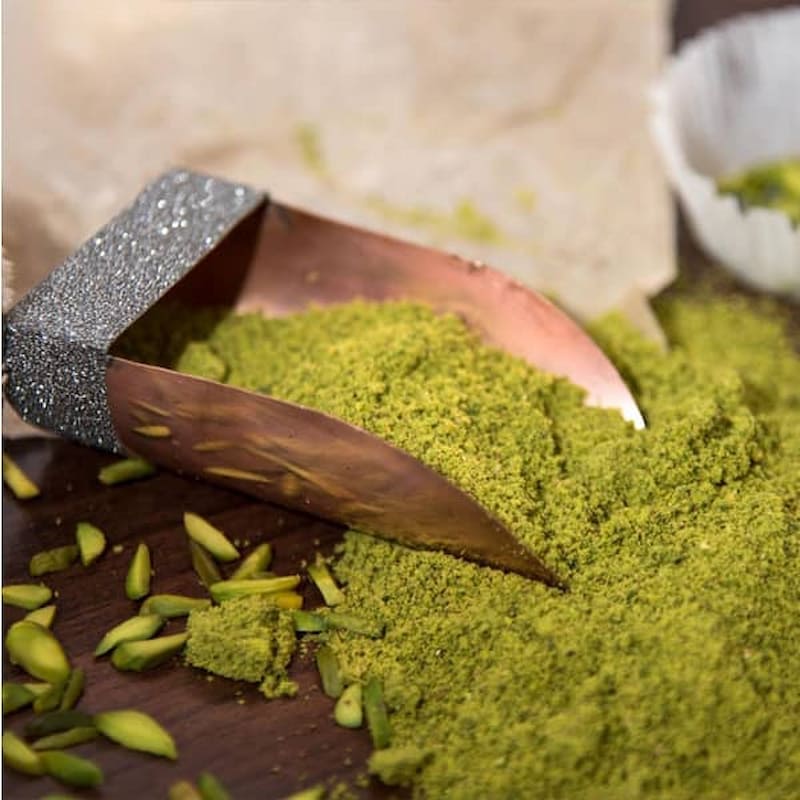 خلال پسته فله؛ درمان کم خونی 3 کاربرد (شله زرد دسر بستنی)