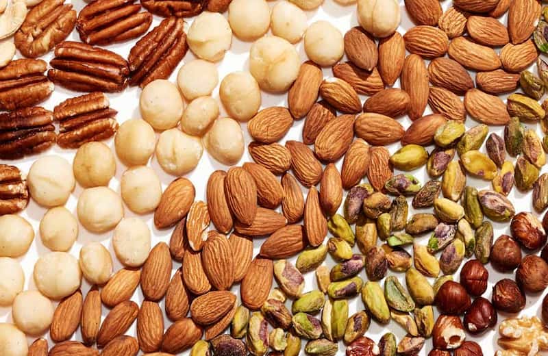 خشکبار قائم؛ گردو فندوق پسته حاوی تیامین امگا3