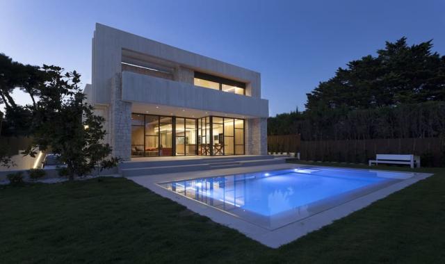 سنگ نما ارزان اصفهان؛ اسلب گلدن گیوتین مرمری 2 مدل ساده رگه دار