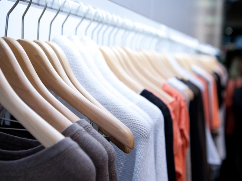 لباس ترک در بانه؛ نخی پارچه زمستان 2 نوع ابریشم ترمه‌