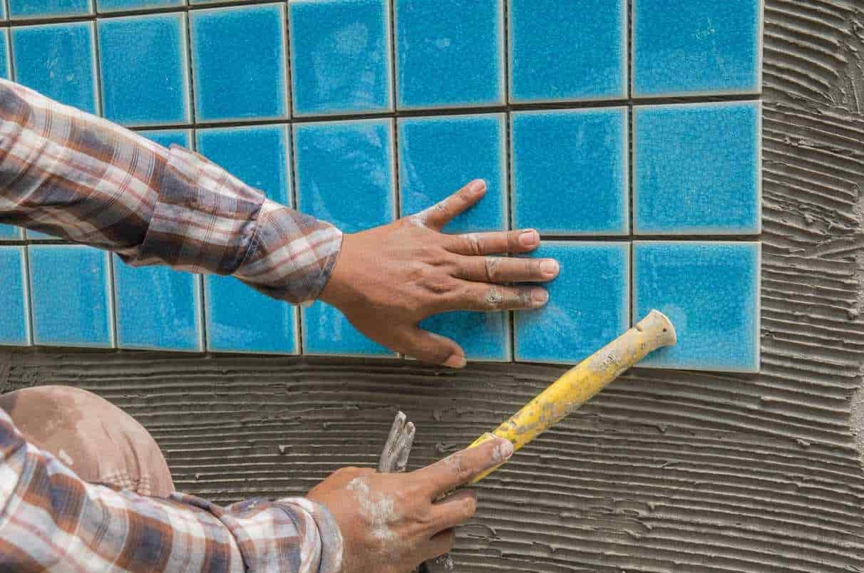 کاشی چسبی بین کابینتی؛ نصب آسان سبک ضد خش تولید iran