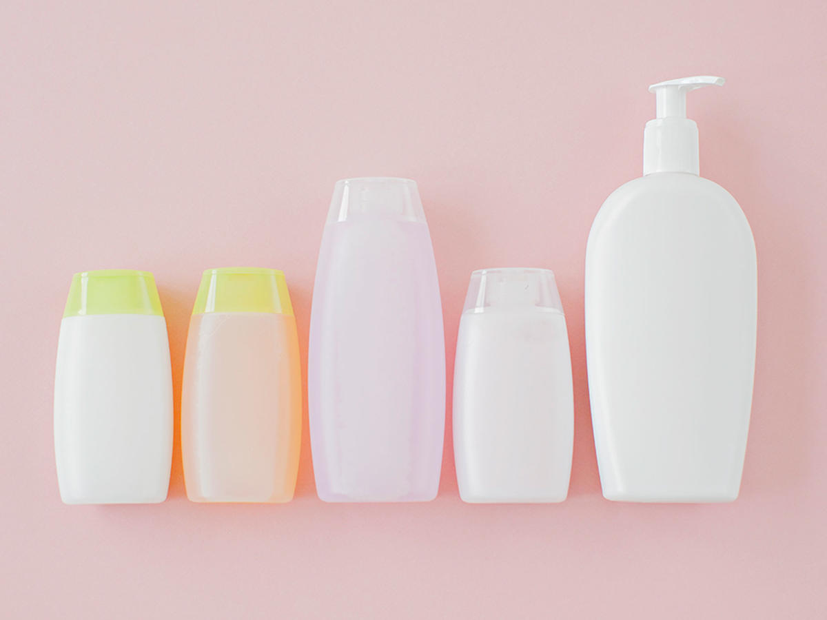 شامپو مو اوجی ایکس؛ صاف کننده حاوی پارابن سبز سفید America