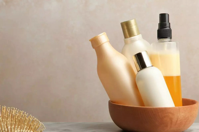 شامپو مو با عطر ماندگار؛ نرم کننده آبرسان 300 گرمی دارای PH طبیعی