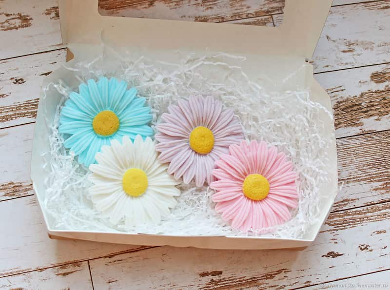 صابون روشن کننده بابونه؛ رایحه مطبوع وزن (93) گرم Chamomile