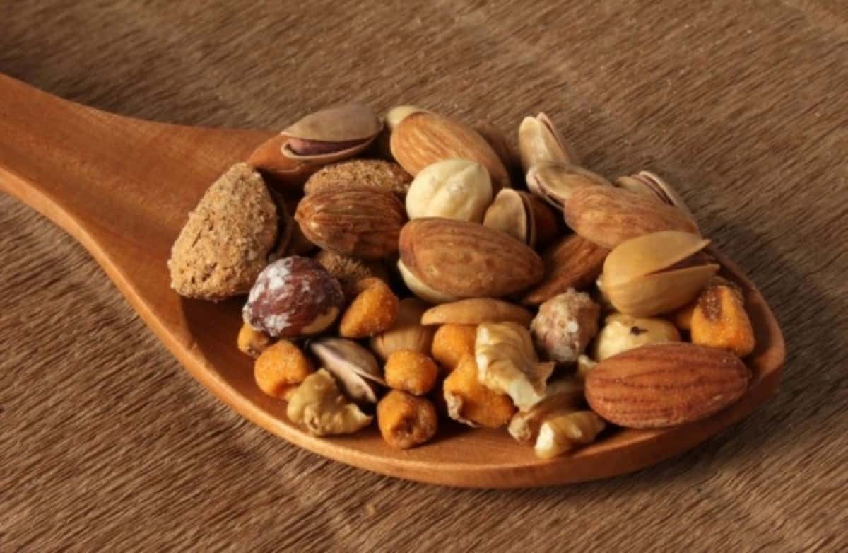 آجیل ایرانی؛ بادام پسته گردو 3 مدل خام شور زعفرانی Iranian