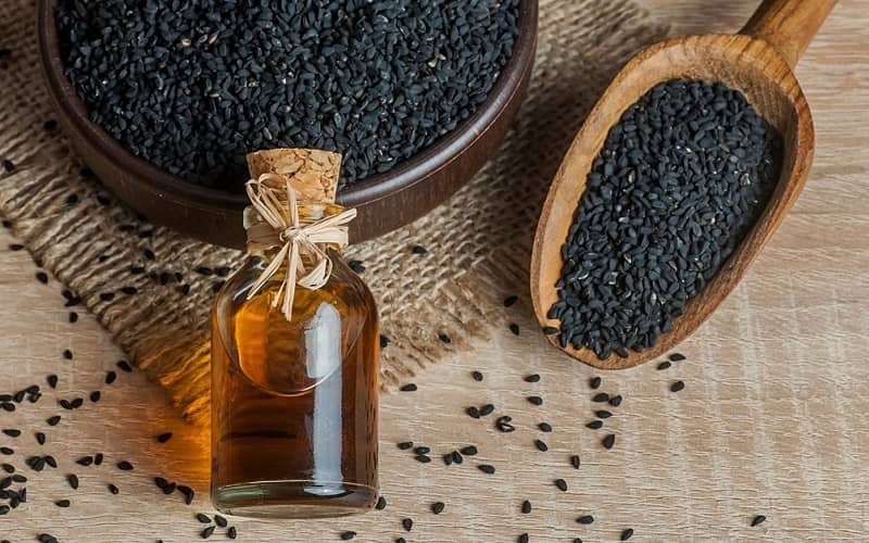روغن سیاه دانه برای مو؛ عنابی قهوه ای امگا (3 6) Oil