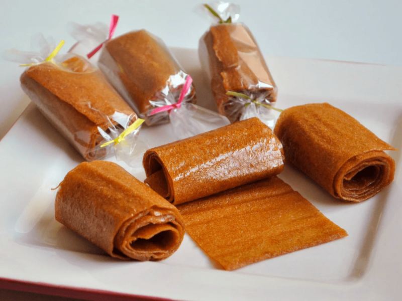 لواشک برای گلو درد؛ لقمه ای رولی پذیرایی 3 طعم انار کیوی آلو