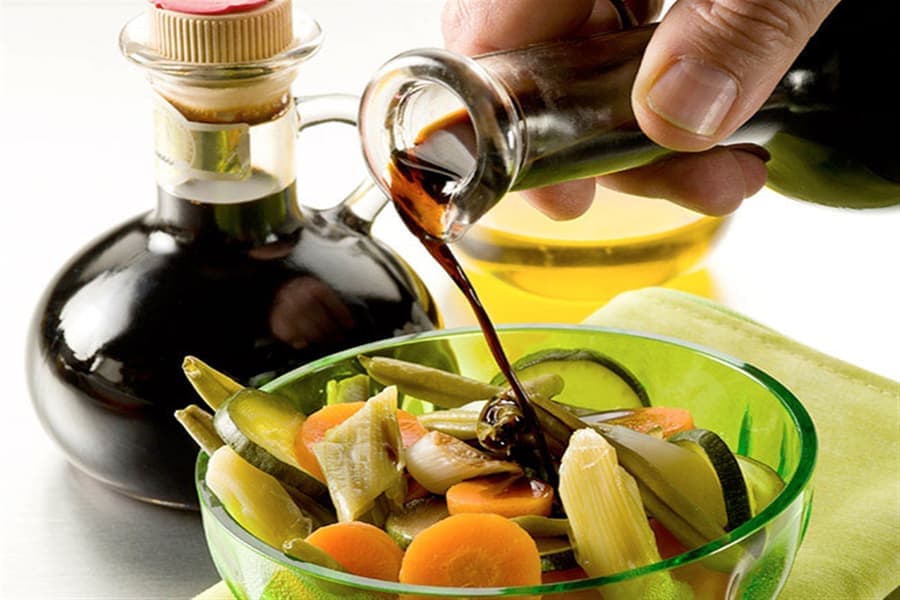 سرکه بالزامیک مارا؛ استیک گوشت 2 نوع شیشه ای پلاستیکی