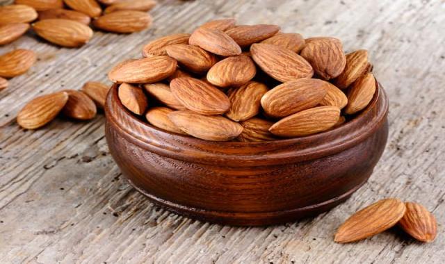 بادام درختی برای حافظه؛ ایرانی آمریکایی تقویت ذهن کاربرد (شیرینی خوراکی)