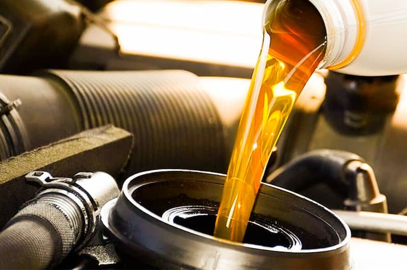 روغن موتور دو زمانه خارجی؛ کنترل رسوبات اگزوز engine oil
