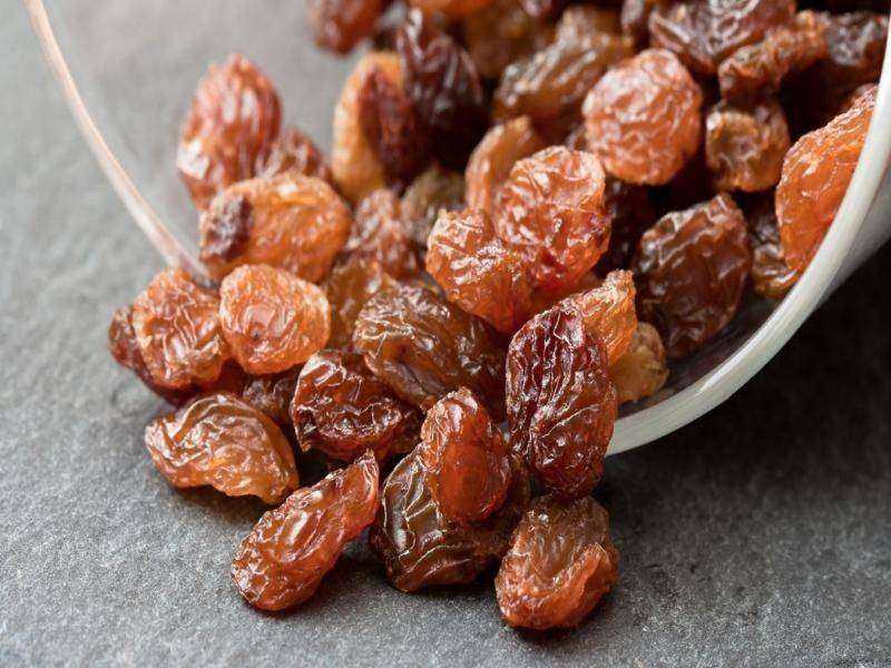 کشمش پلویی اعلا؛ طبع گرم ارگانیک انرژی زا آنتی اکسیدان ویتامین (B D)