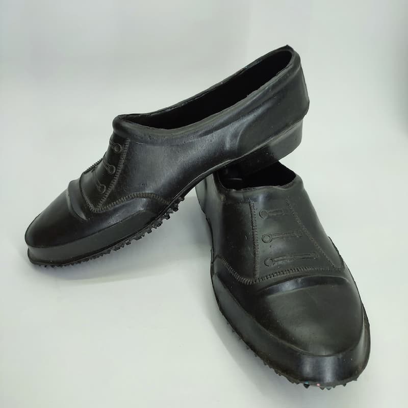 کفش قدیمی کلوش؛ جنس نبوک رنگ (مشکی سرمه ای سفید قهوه ای)