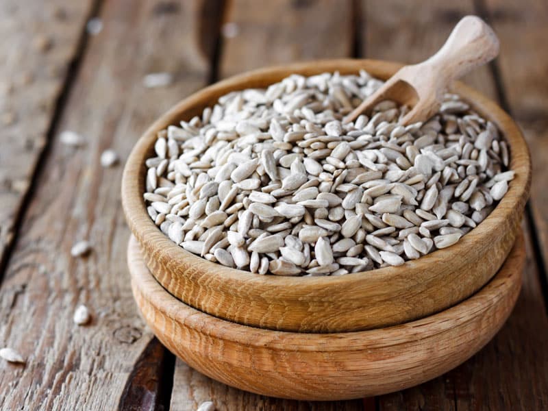 مغز تخمه آفتابگردان روغنی؛ استاندارد ناسان فسفر ویتامین (E B C) فیبر