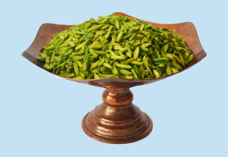 خلال پسته مجلسی؛ سبز روشن تهیه (شیرینی شله زرد) حاوی Protein