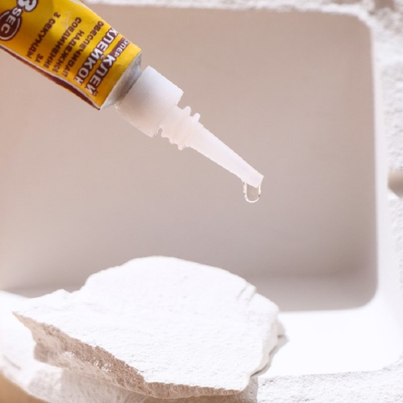 چسب قطره ای ضد آب؛ یک دو سه استفاده آسان Plastic