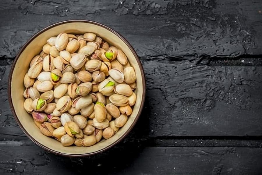 پسته با پوست تازه؛ پوسته نرم سبز قرمز 3 مدل اکبری فندقی شاه پسند