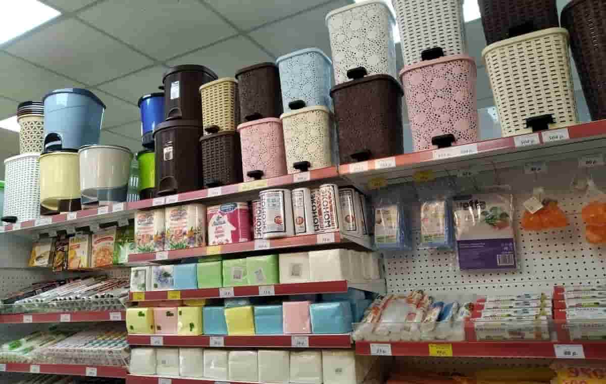 ظروف پلاستیکی 2000 تومانی مشهد؛ پلی استایرن 2 نوع شفاف مات Mashhad