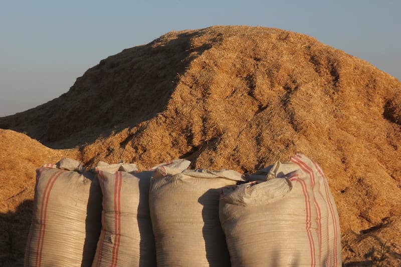 گونی یونجه؛ پلاستیکی مقاوم نور استحکام بالا (90*160) سانتی متر