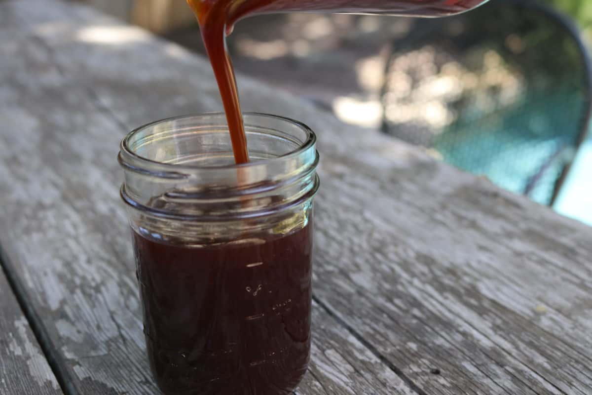 شیره خرما پیارم؛ صادراتی مقوی (قهوه ای تیره مشکی) تقویت سیستم