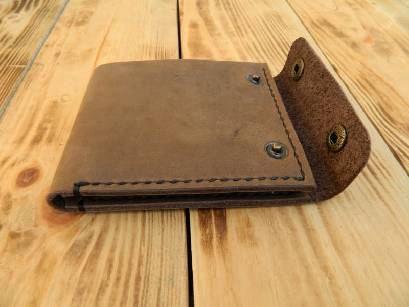 چرم کیهان تهران؛ دوام بالا یراق آلات درجه یک گارانتی 1 ساله leather