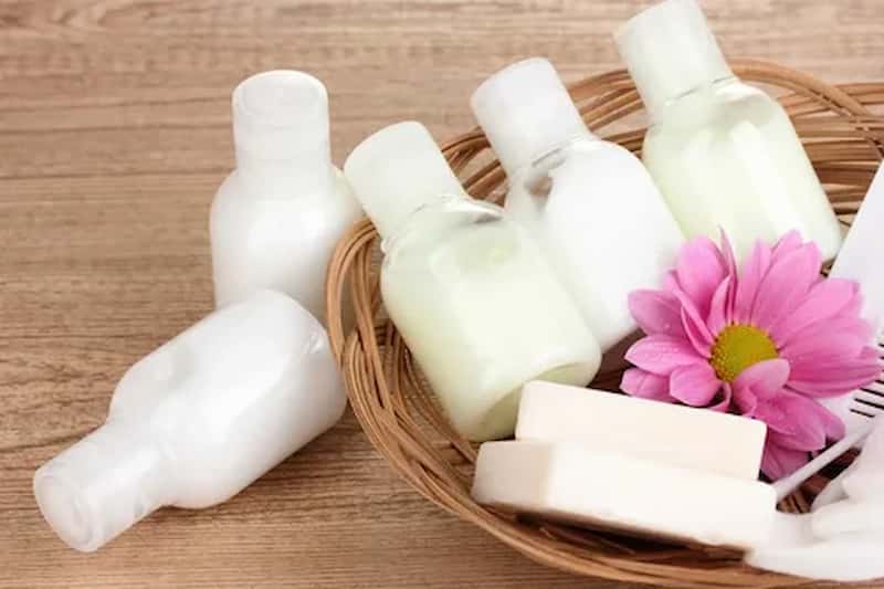 شامپو بدن سینت ایوز؛ 3 رایحه نارگیل پرتقال لیمو ارگانیک St. Ives