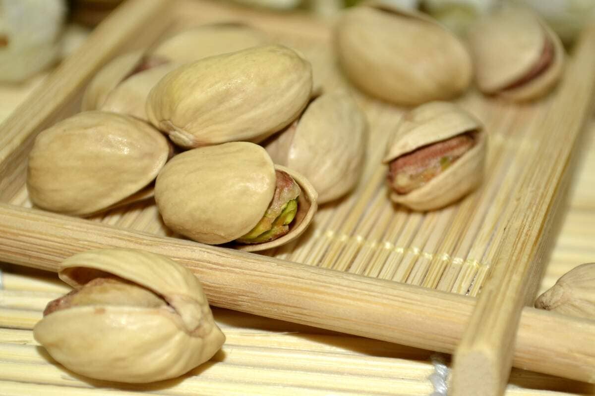پسته کال ۱۴۰۱؛ خرد شده خلالی تزئین برنج شیرینی جات تلخ شیرین Pistachio